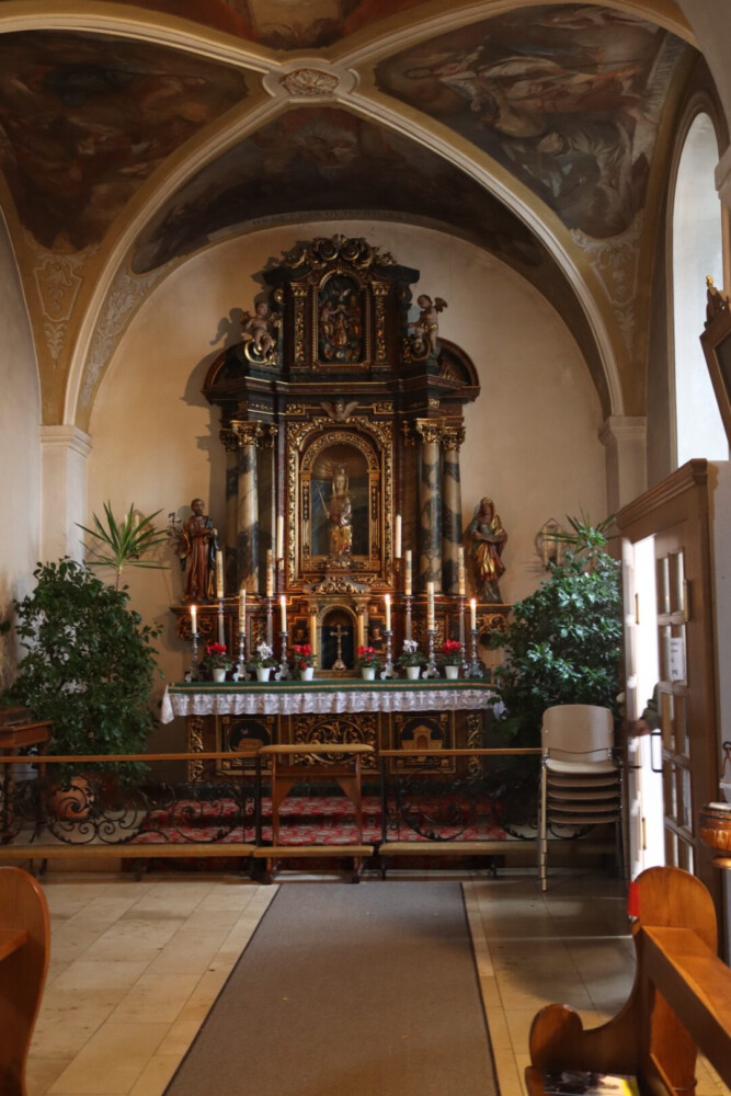 Side Altar in the chapel of the Engelberg abbey.
