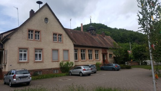 Old school near Annweiler