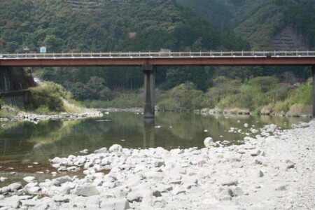 Bridge over the Yusuhara river.