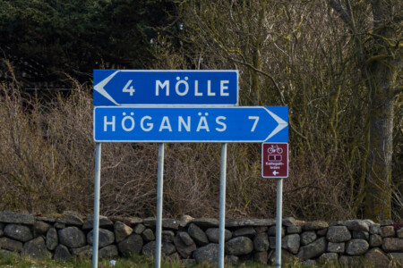 Signs to Höganäs and Mölle.