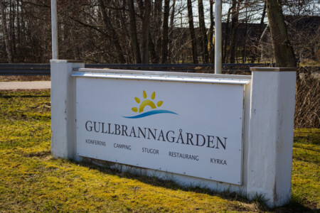 Entrance sign of our campsite in Gullbranna.
