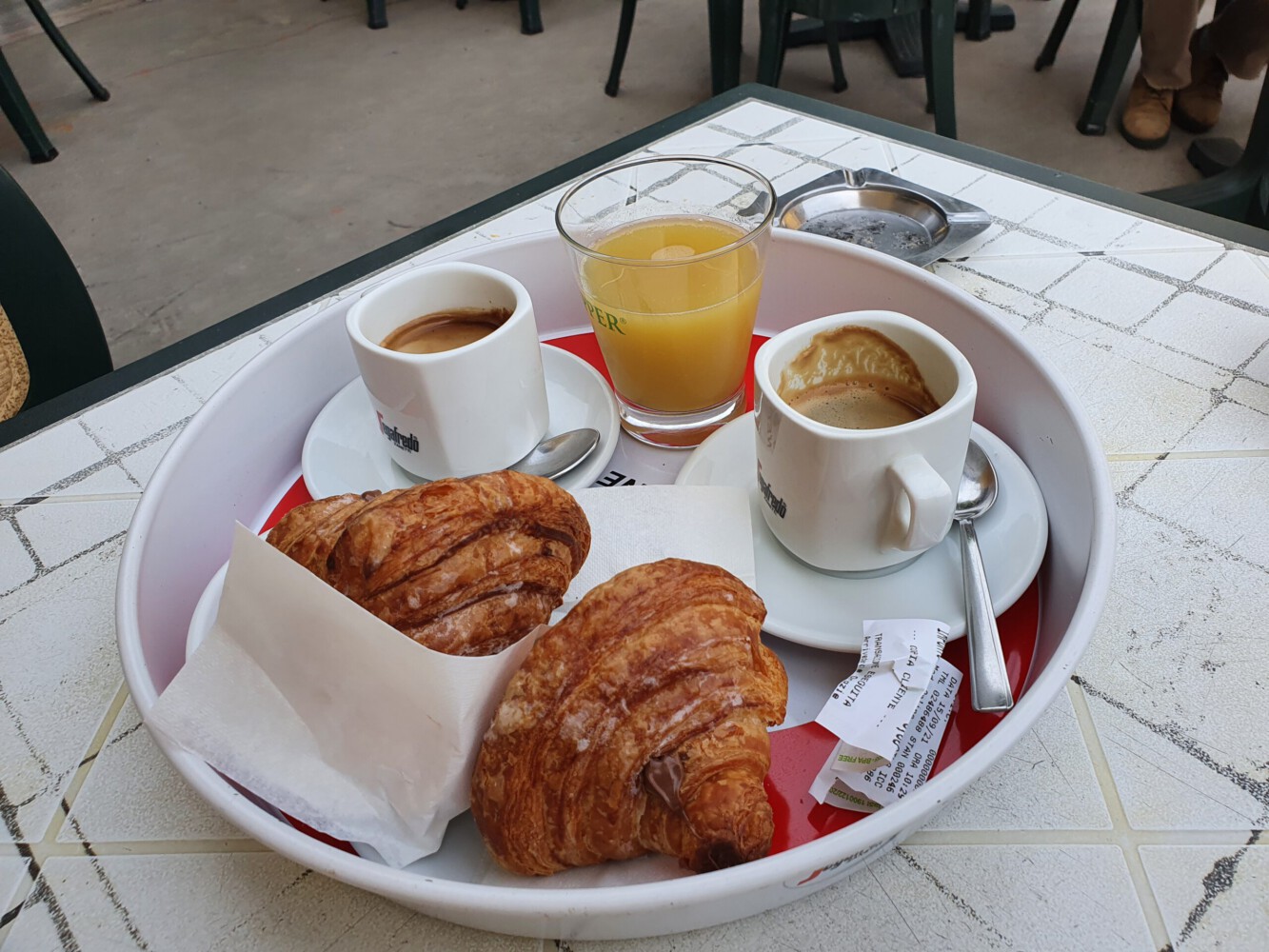 Second breakfast and some coffee in Capranica.